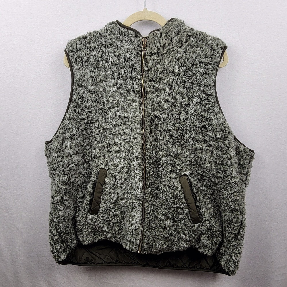 Maurices Vest, Womens Size 2 , Military Green, Full Zip, Reversible, Sherpa